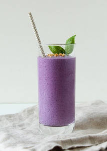 Blueberry Cheesecake Shake