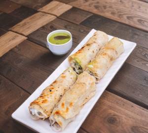 Mushroom Tikka Roll