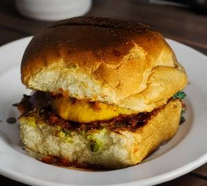 Vada pav
