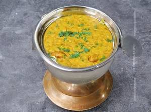 Dal Tadka