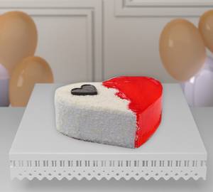 Couple Strawberry Cake