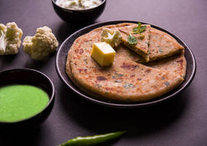 Gobhi Pyaaz Paratha