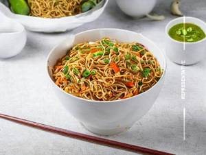 Veg shezwan noodles