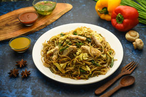 Egg & Chicken Hakka Noodles