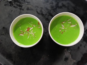 Broccoli & Almond Soup