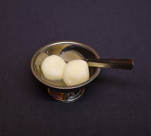 Rasgulla Cup (2 Pcs)
