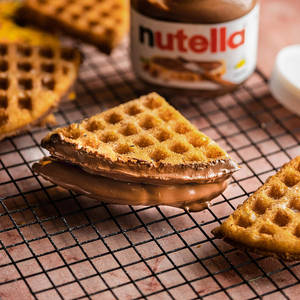 Mrs Nutella Waffle