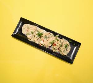 Corn and cheese afghani malai momos [8 pieces]