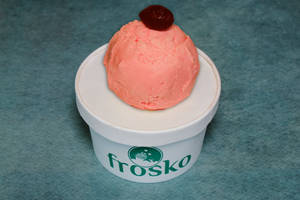 Strawberry (Single Scoop)