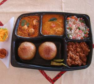 Dal Bafla Churma Thali