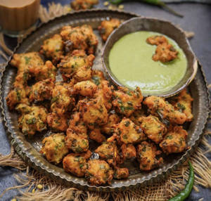 Moong Dal Bhajiya