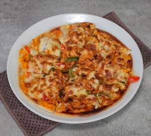 Pizza Al  Chicken Tikka 