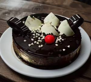 Chocolate chips cake