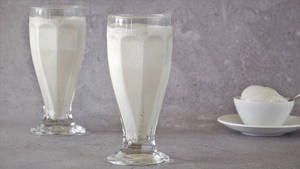 Vanilla Ice Cream Shake