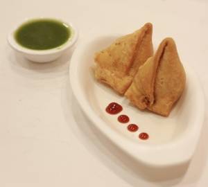 Rajasthani Samosa (2 Pieces)