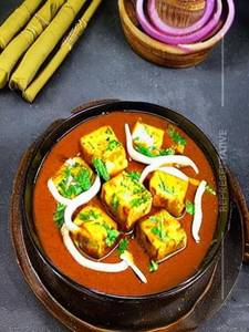 Paneer lababdar         