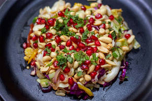 Thai Crunchy Peanut Salad