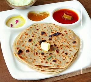 Aloo Pyaaz Paratha