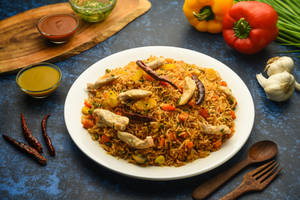 Egg & Chicken Chilli Garlic Rice