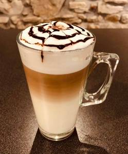 Cafe Macchiato