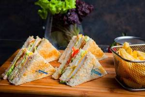 Signature Veg Club Sandwich