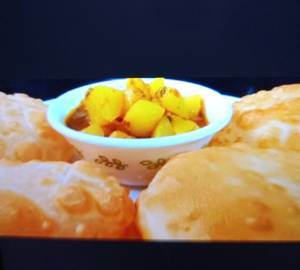 4 Sattu Puri with Sabji