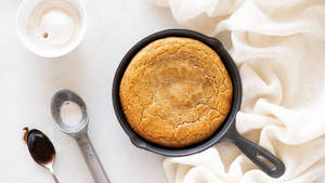Vanilla Chocolate Chip Cookie
