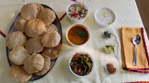 Puri Sabji Thali (3 Person)