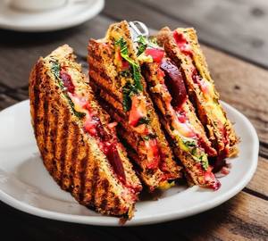 Grilled vegetable sandwich