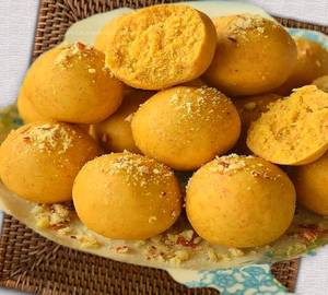 Besan Ladoo 4pcs