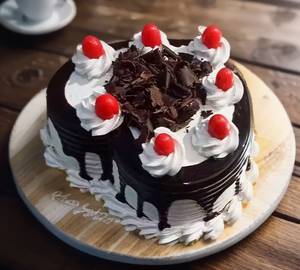 Black forest heart shape cake