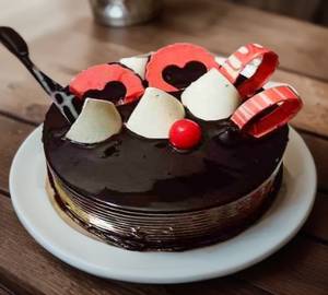 Chocolate truffle cake