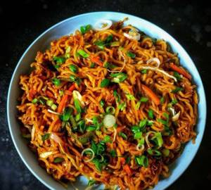 Schezwan Butter Maggi