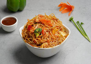 Chicken Malaka Noodles