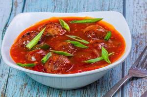 Veg Balls In Hot Garlic Sauce