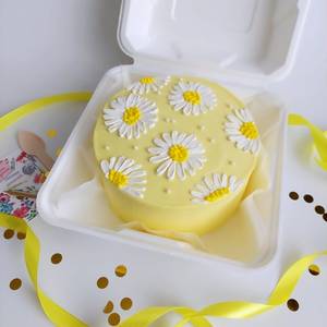 Butterscotch Bento Cake