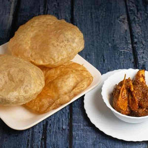 Luchi (3pcs) + Mutton Kosha (2pcs)