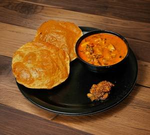 Poori aloo