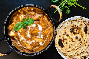 Shahi Paneer aur 4 Phulka/Paratha