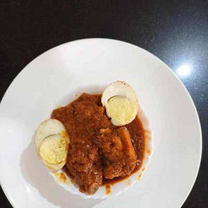 Chicken Dak Bunglow With Egg (3-4 Pcs)