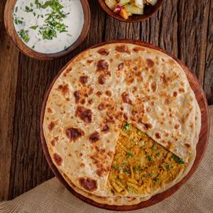 Aloo Pyaaz Tawa Paratha