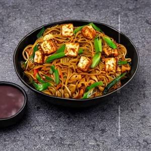 Hakka Noodle & Chilly Paneer