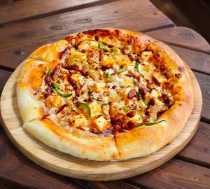 Mexican green pizza