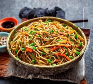 Schezwan Vegetable Noodles