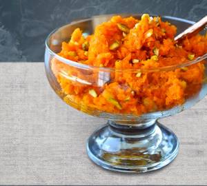 Desi Ghee Gajrela 250Gm