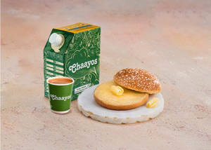 Desi Chai with Bun Maska