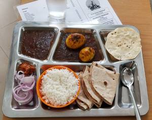 Egg Curry Thali