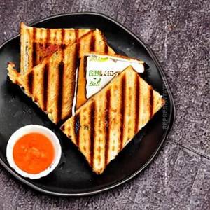 Veg Grilled Sandwich