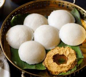 Ghee podi idly