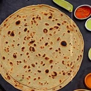 Aloo Tamatar Sabji Plain Paratha Ke Saath
